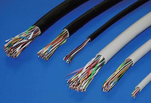 <b>Molex柔性微波电缆组件具有出色的电气性能，可以</b>